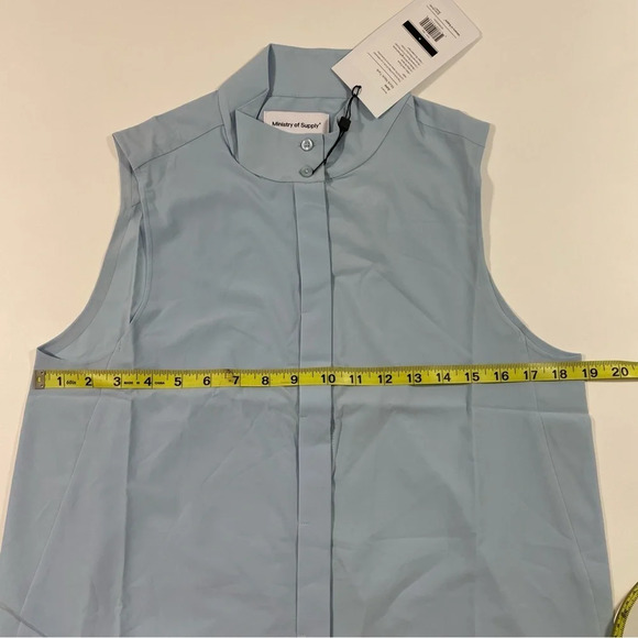 Ministry Of Supply Juno Mock Neck Tank Chambray Blue - Picture 9 of 10